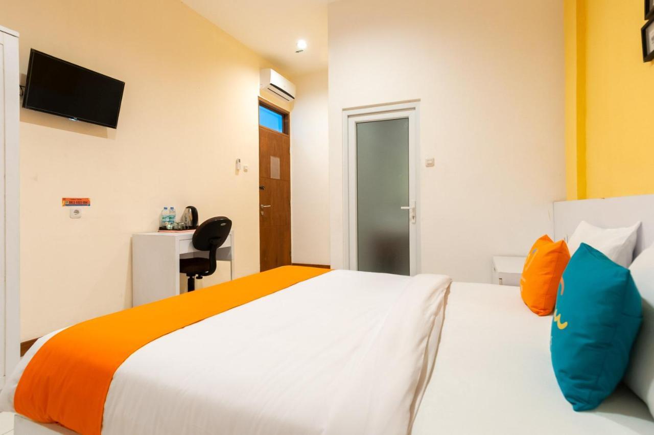 Sans Hotel Finest Medan Luaran gambar