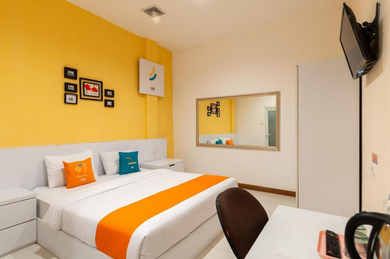 Sans Hotel Finest Medan Luaran gambar